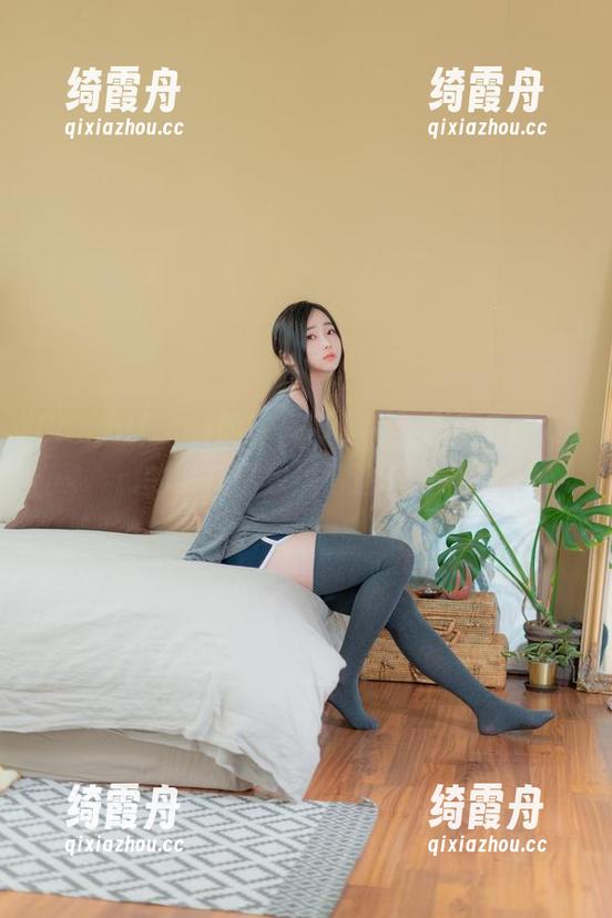 Bambi(밤비)的新写真，竟然把Kalaratri的女神影像搞得这么撩人。