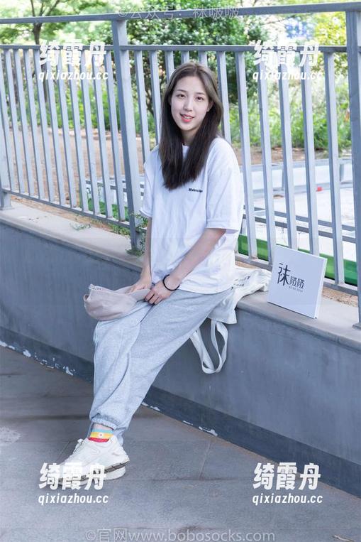 BoBoSocks袜啵啵 - 当涵涵的运动鞋遇上定制：图集大公开！