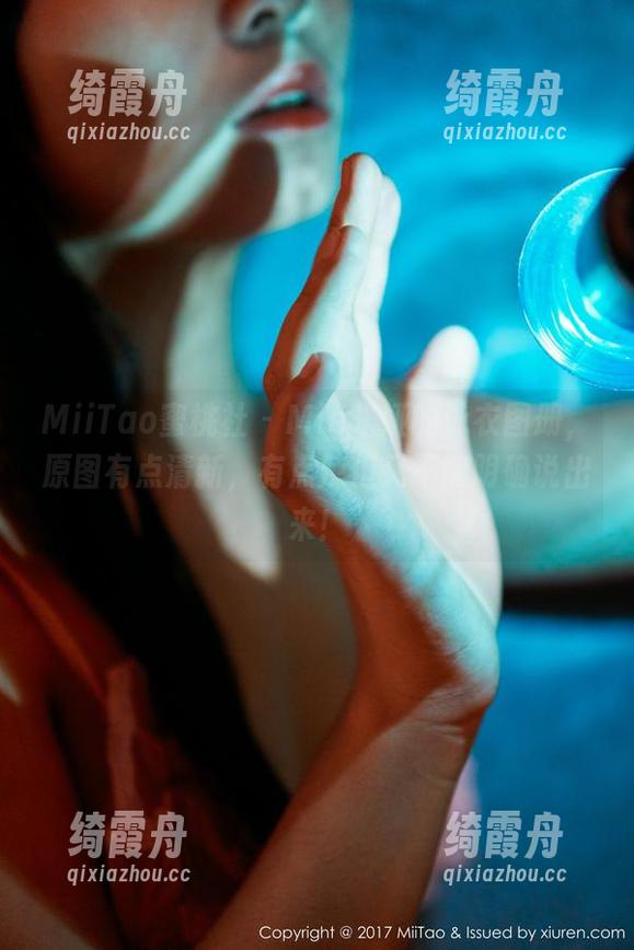 MiiTao蜜桃社-Mia米娅 MiiTao蜜桃社 - Mia米娅的泳衣图册,原图有点清新,有点辣但又不能明确说出来!