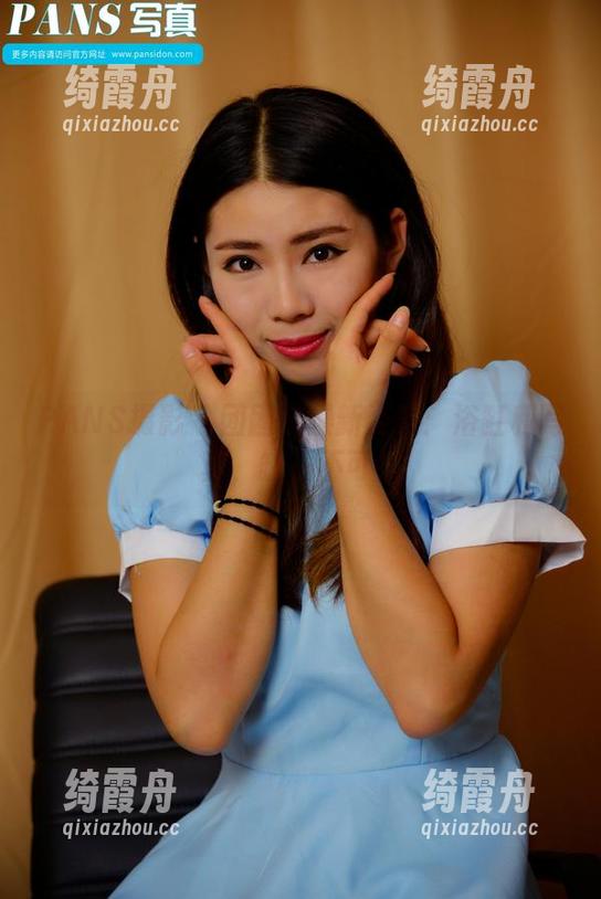 PANS摄影-团团 PANS摄影 - 团团洗澡新姿势:浴缸和写真,缺一不可!