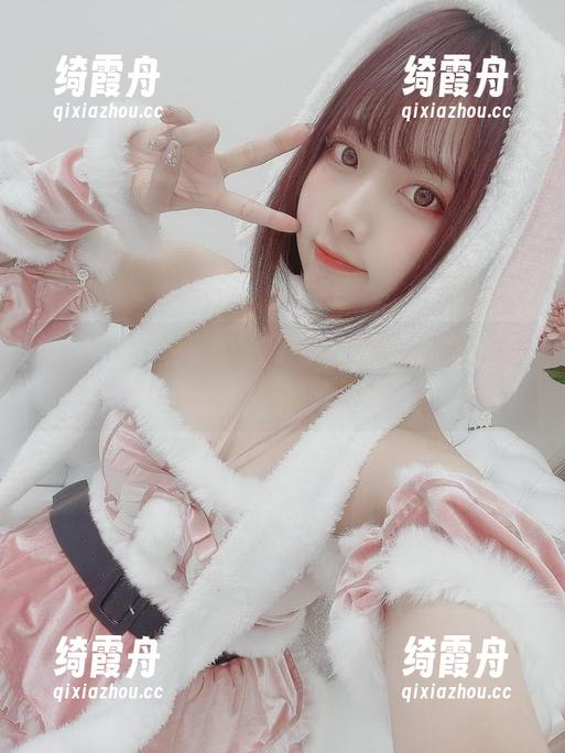 Tomiko(とみこ)的校服合集：轻轻的怀旧，也有些许尴尬