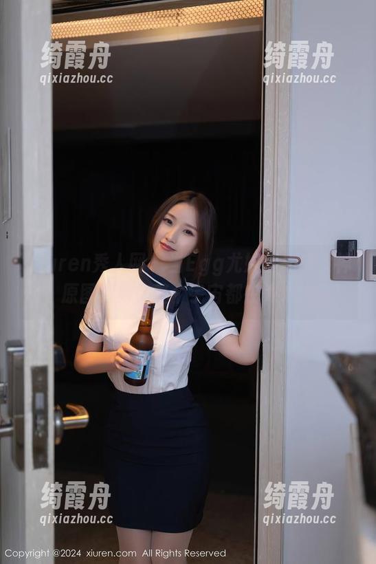Xiuren秀人网-Egg尤妮丝 Xiuren秀人网 - 当Egg尤妮丝化身女神时,原图加持,整个宇宙都在为她鼓掌!