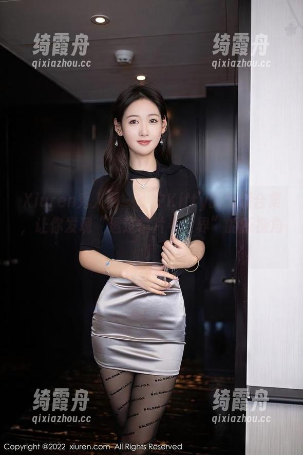 Xiuren秀人网-小夕Kitty Xiuren秀人网 - 小夕Kitty的眼镜合集,让你发现“透过镜片看世界”的新视角!