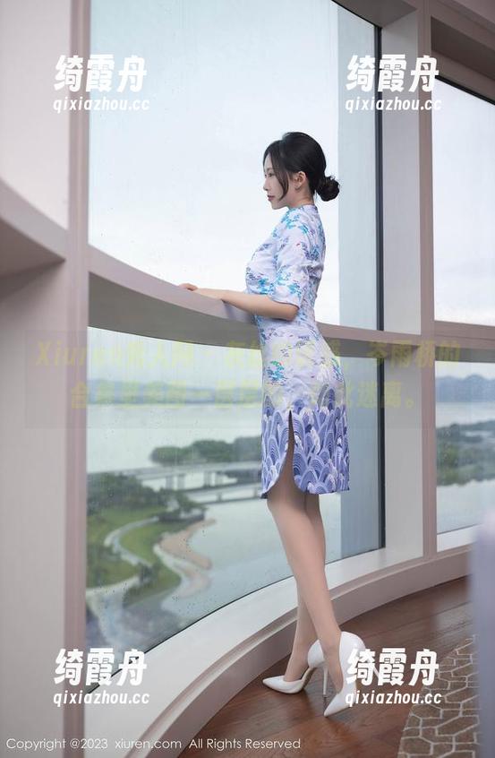 Xiuren秀人网-岑雨桥 Xiuren秀人网 - 灰丝的诱惑,岑雨桥的合集里美图一层层的,如此迷离。