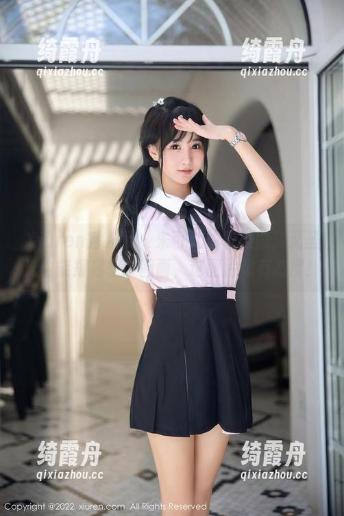 Xiuren秀人网-朱可儿 Xiuren秀人网 - 朱可儿的校服照,无圣光也能撑起整个画面,这图片超有态度!