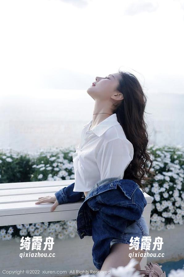 Xiuren秀人网-李丽莎 Xiuren秀人网 - 李丽莎黑白葛底斯合集,丢掉色彩,我们的内心在此碰撞。