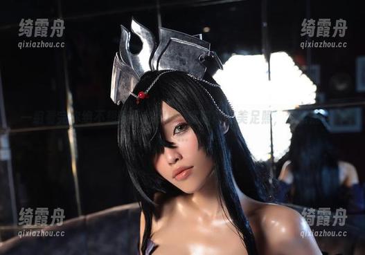 一组看完你绝不想停下的eliza喵喵高清美足照，怎么能这样…