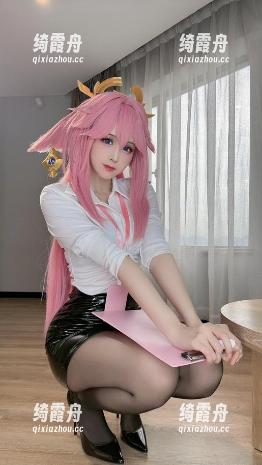 miko酱ww miko酱ww的可畏巫女套图:这不是集合了幽灵与可爱吗?