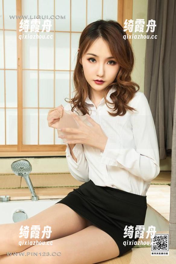 丽柜-兔子 丽柜 - 兔子在定制写真上的小心机,情人结到底算不算太甜?