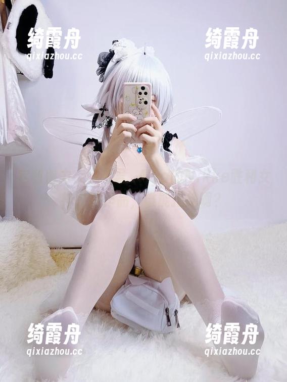伊喵君_Nya 定制魅力,伊喵君_Nya的Nikke胜利女神尤妮作品,谁能拒绝啊?