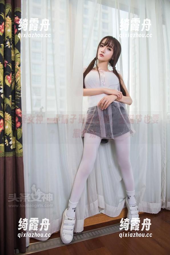 头条女神-小晴子 头条女神 - 小晴子更新合集,圣诞节也要撒个娇