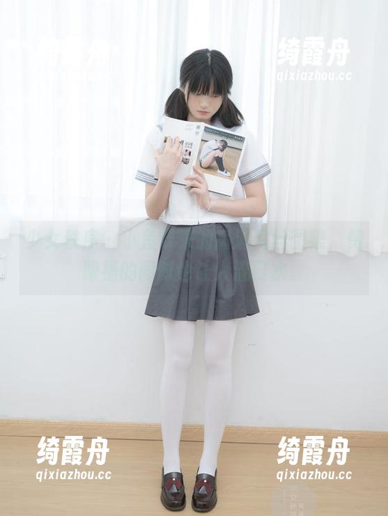 少女秩序-小鱼 少女秩序 - 小鱼带来的高清肉丝图集,饱眼福的同时也让人流口水。