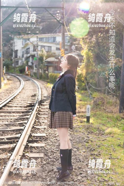 尤蜜荟-田冰冰 尤蜜荟 - 一场护士的隐秘表演,田冰冰私拍图包让你想入非非。