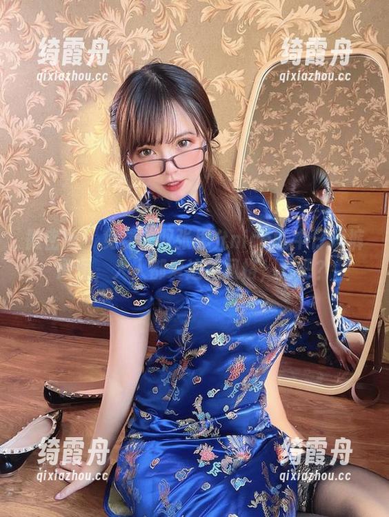 张思允nice 微密圈 - 免费获取张思允nice的牛仔短裤原图,人人都爱这种风格,对吧?