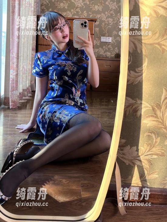 张思允nice 微密圈 - 在无圣光的学妹主题中,张思允nice的图包给了我们多少灵感?