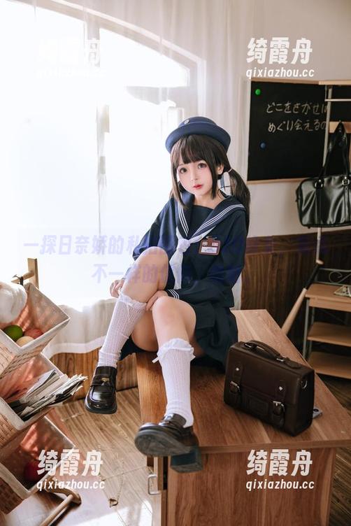 日奈娇 一探日奈娇的私拍图包:520修女,有点不一样的信仰,哈哈。