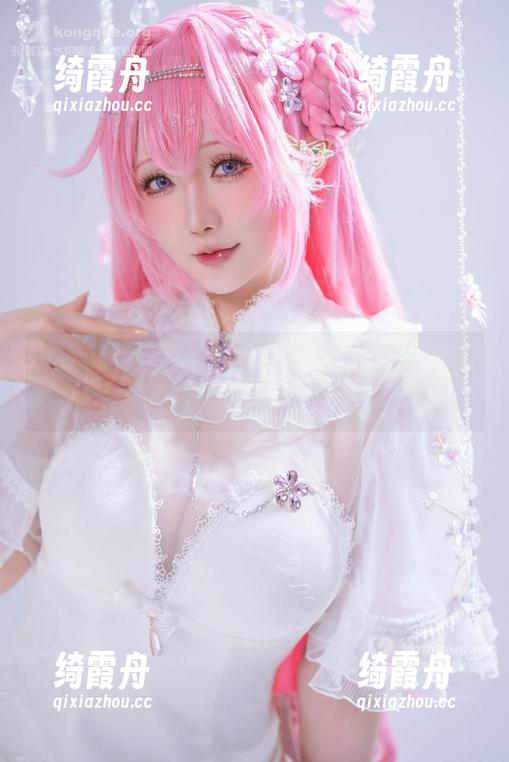 星之迟迟 某人穿制服真有一套,星之迟迟的写真让我慢慢意识到‘制服’不光是装扮。