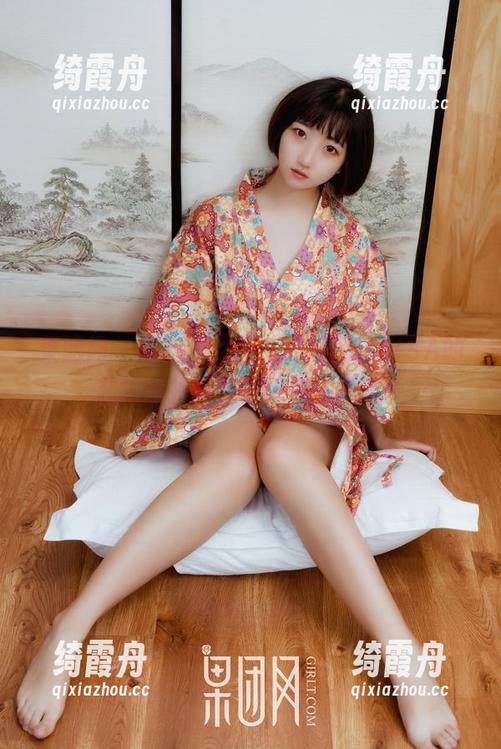 果团网-爱丽莎LISA 果团网 - 明明是女孩,咋爱丽莎LISA的私拍能扑捉到更深的东西呢?