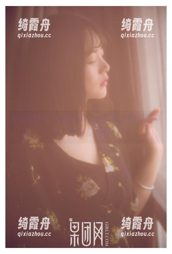 果团网 原图放送!果团网咬一口就能甜的丰唇少女,等着你品尝~