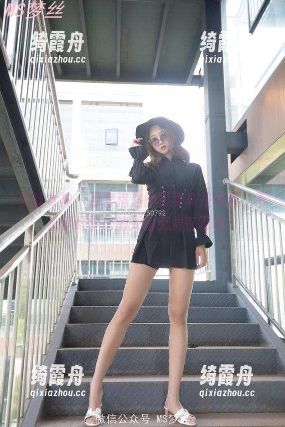梦丝女神-洛洛 梦丝女神 - 那套洛洛的写真真是不错,不过梦幻学记的灵魂究竟在哪呢?