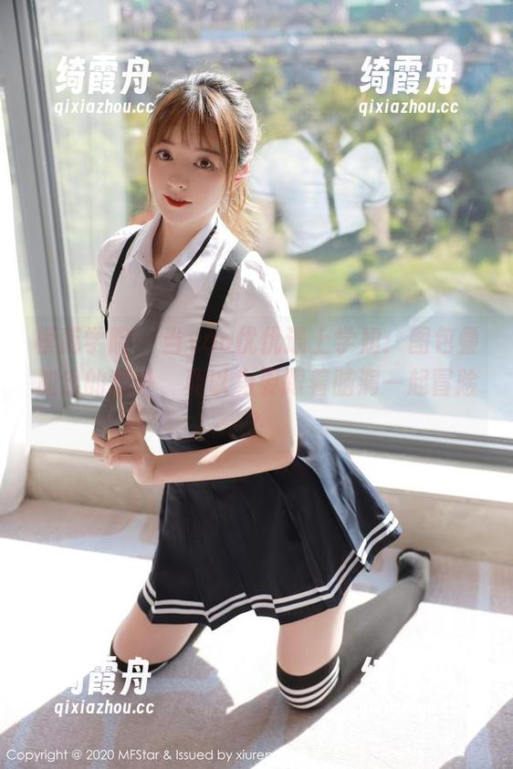 模范学院-yoo优优 模范学院 - 当yoo优优遇上学姐:图包叠加出的意外,真以为要跟着脑洞一起冒险?
