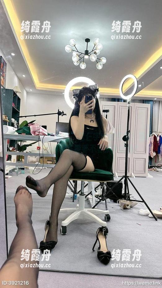 汤圆可甜了 微密圈 - “连体衣”这仨字也能性感?汤圆可甜了的写真资源要不要来个试色?