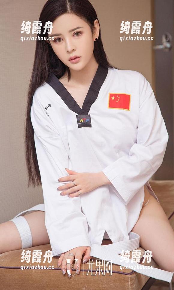 爱尤物-葛征model 爱尤物 - 免费的犒劳,葛征model空姐美图带来的飘飘然