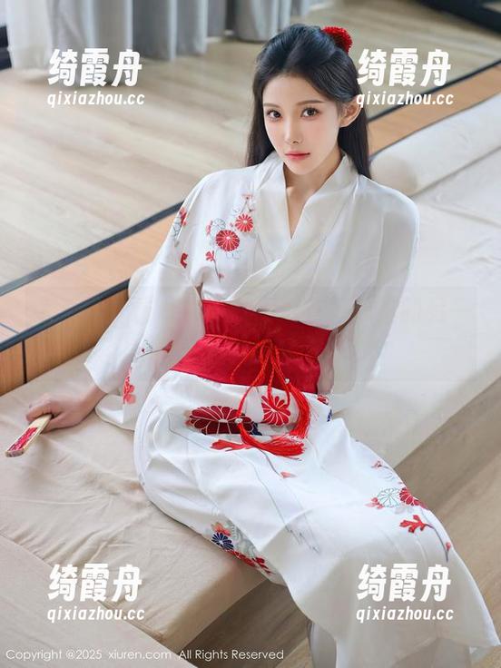 秀人网-拍黄瓜girl 秀人网 - 看,拍黄瓜girl在毛衣里的另一面——图包送上!