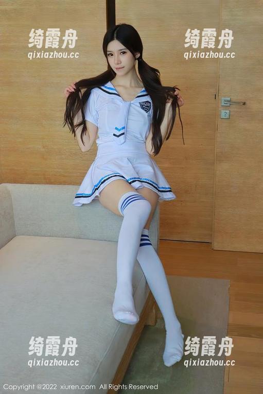 秀人网-果果Nikki 秀人网 - 果果Nikki的原图:清纯到让人想多看几遍!