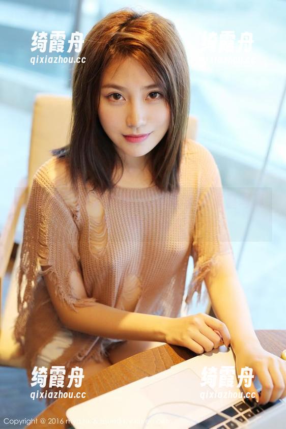 美媛馆-Carina绮里嘉 美媛馆 - 网袜成精,Carina绮里嘉写真带来的小乱入