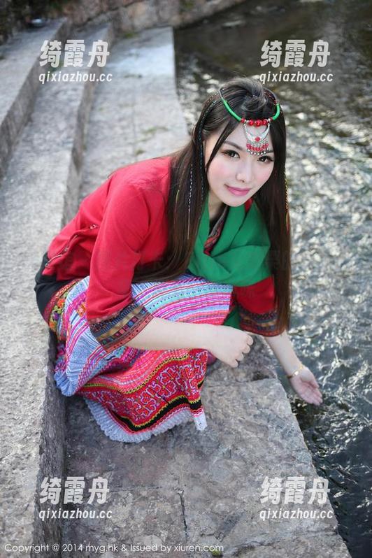 美媛馆-Ellie艾栗栗 美媛馆 - 图片打卡:Ellie艾栗栗的裸足合集,别有一番风味