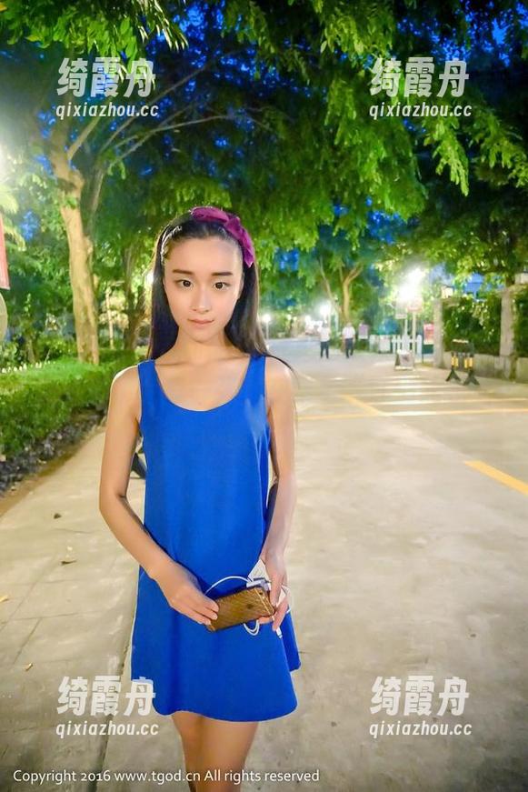 青豆客-娜依灵儿 青豆客 - 小姐们,娜依灵儿最新的秘书照分享来了,每一张都在暗示“可别让我上班!”