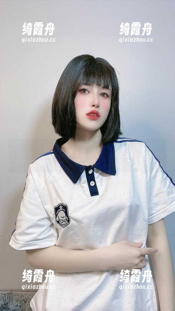 鹿八岁baby 全集写真:鹿八岁baby的奶牛时刻,牛得很!